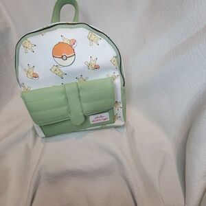 Pokemon 11" Bioworld Mini Backpack - Pikachu Electric